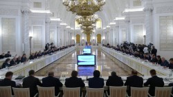 Владимир Путин: прежде всего - развитие реального сектора