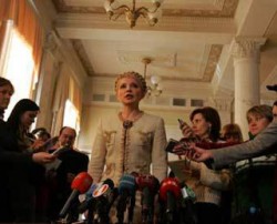 Юлия Тимошенко обещает президенту жесткую оппозицию