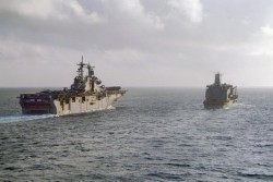Корабли ВМС США «не поделили» море