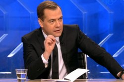 Дмитрий Медведев: в целом ситуация в экономике под контролем 