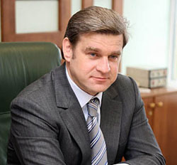 Дарькин в третий раз избран губернатором Приморья