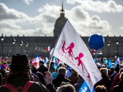 Франция вновь протестует против однополых браков 