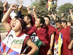 Участники беспорядков в Тибете получили пожизненное