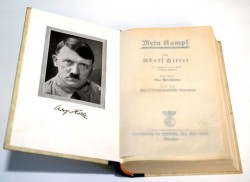 Mein Kampf официально запретили