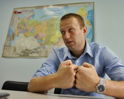 Навальный отрицает поддержку из-за рубежа