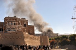 У здания Минобороны Йемена взорвался смертник