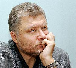 Юрий Поляков: «Букеровская премия нанесла ущерба литературе не меньше, чем КГБ» Юрий Поляков: «Букеровская премия нанесла ущерба литературе не меньше, чем КГБ»