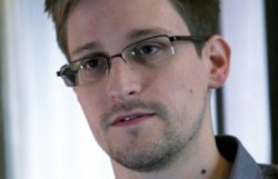 США просят РФ о помощи в поимке Сноудена