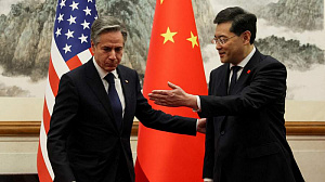 МИД КНР: отношения Пекина и Вашингтона достигли низшей точки