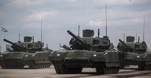 В Китае сравнили Т-14 «Армата» и M1 Abrams
