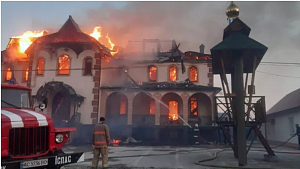 Храм канонической УПЦ в Черновицкой области сгорел из-за поджога