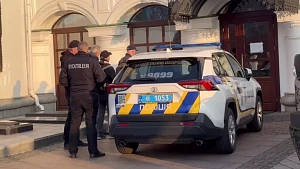 На Украине начался захват Ближних пещер Киево-Печерской лавры На Украине начался захват Ближних пещер Киево-Печерской лавры