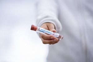 В США выявили 177 тысяч новых случаев коронавируса 