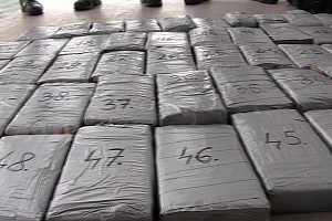 ФСБ перехватила почти 500 кг латиноамериканского кокаина