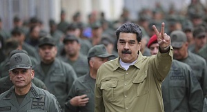 Мадуро начал крупнейшие в истории страны военные учения