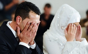 Духовное управление мусульман России запретило браки с немусульманками