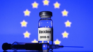 Еврокомиссия ограничила применение российской вакцины от коронавируса в ЕС