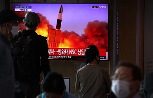 КНДР вновь запустила ракету в сторону Японского моря