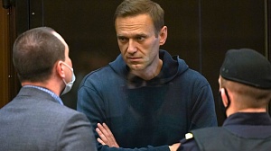 Лех Валенса номинировал Навального на соискание Нобелевской премии мира