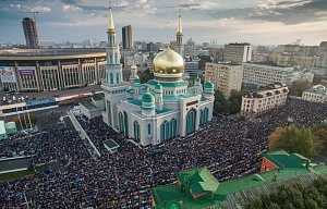 Замглавы Совета муфтиев: в Москве не хватает мечетей 
