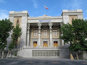 Иран предложил урегулировать конфликт в Карабахе без участия США и Франции