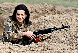 Супруга премьера Армении собирается воевать в Карабахе