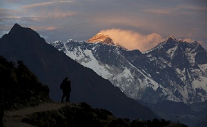 Китай и Непал уточнили высоту Эвереста