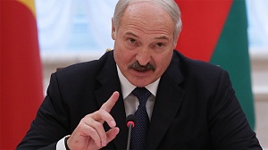 Лукашенко ответил на призыв Макрона уйти в отставку