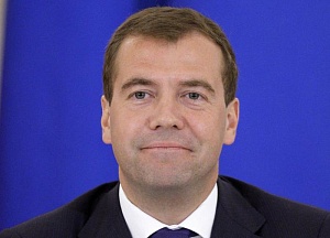 Медведев: РФ будет поставлять продовольствие только в дружественные страны