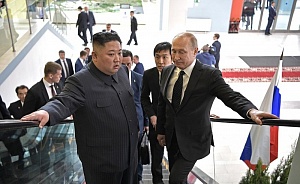 Захарова: встреча Путина и Ким Чен Ына – исправление ошибок дипломатии США