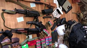 ФСБ пресекла контрабанду оружия с Украины и из Литвы
