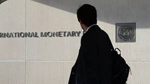 В МВФ построили модель распада мировой экономики на два блока