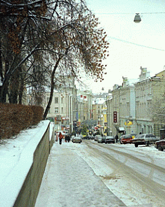 Снег принес в Москву потепление