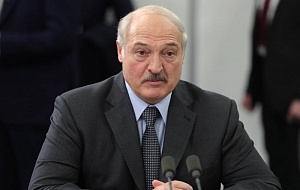 Лукашенко: Россия выкручивает руки Белоруссии