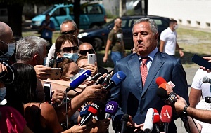 Президент Черногории отказался признать победу оппозиционной коалиции