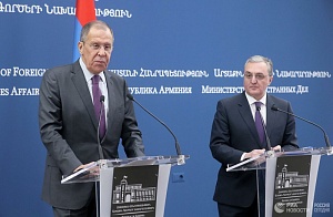 Глава МИД Армении назвал визит Лаврова в Ереван продуктивным