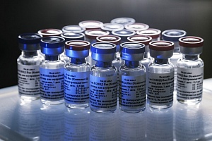 Захарова заявила о вакцинной войне ЕС против России