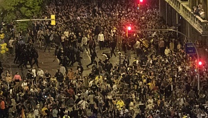 Барселону охватили протесты