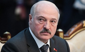 Президент Беларуси прокомментировал ситуацию с самолетом 