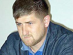 Кадыров заставил беженцев платить за квартиру Кадыров заставил беженцев платить за квартиру