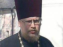 Отец Михаил Прокопенко: «Церковь лишь показывает несостоятельность идеологии общества потребления»