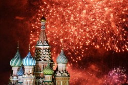 Россия празднует возвращение Крыма Россия празднует возвращение Крыма