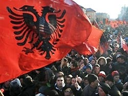 В Косово сербы создадут свой парламент В Косово сербы создадут свой парламент
