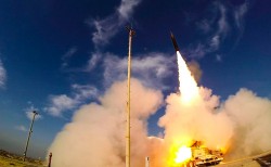 Израиль и США испытали установку для перехвата ракет в космосе Израиль и США испытали установку для перехвата ракет в космосе
