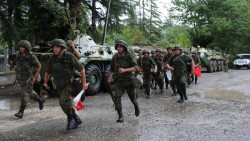 Российские военные начали учения в Абхазии Российские военные начали учения в Абхазии