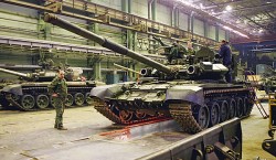 Почему Россия никак не может реализовать план вооружения своей армии?