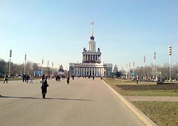В столице постепенно теплеет В столице постепенно теплеет