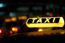 В крайнем случае таксисты прокатят бесплатно В крайнем случае таксисты прокатят бесплатно