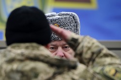 Порошенко легализовал службу иностранцев в ВСУ Порошенко легализовал службу иностранцев в ВСУ