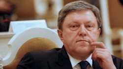 Явлинский метит в президенты Явлинский метит в президенты